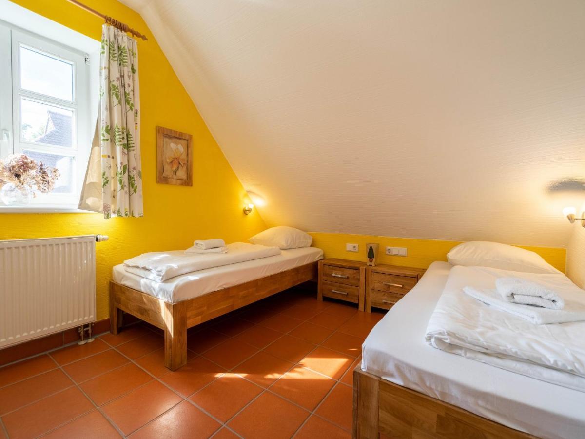 Feriendorf Rugana - Komfort Appartement Mit 2 Schlafzimmern Und Terrasse C48 Dranske Exteriör bild